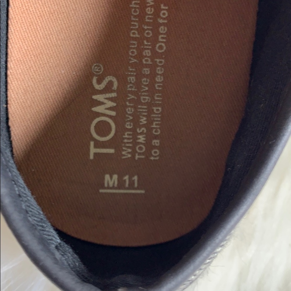 Toms Black/White Mens Comfort Sneakers Size 11